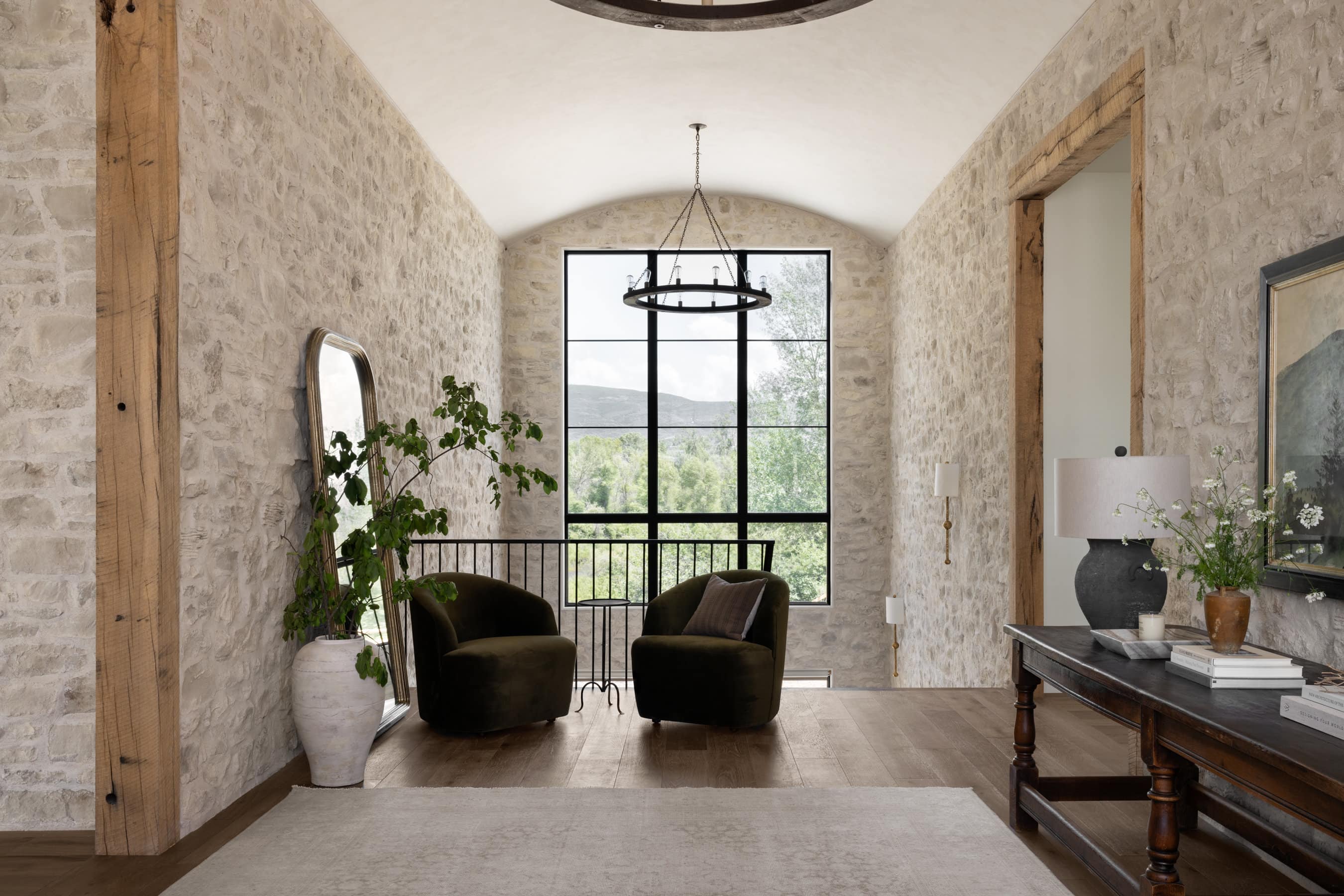 Recreate the Look: Studio McGee’s Kitchen from Water’s Edge – GALATEA